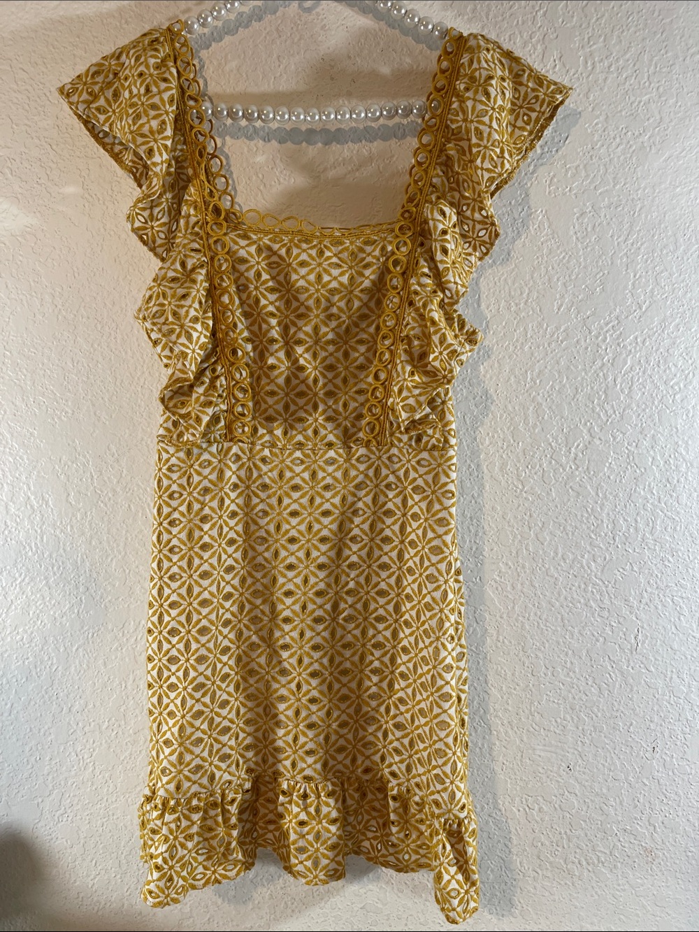 Topshop Womens Size 6 Eyelet Sun Dress Ruffle Sleeve Fitted Gold White Tie Back